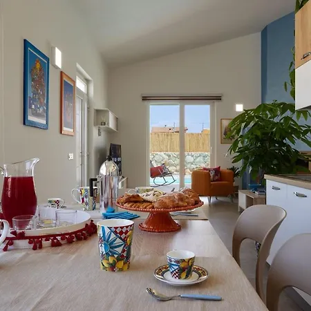 Shamsi - Heated Pool And At 70mt